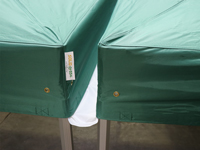 Regengoot om 2 easy-up tenten te koppelen