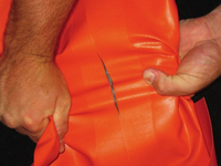 Tear Aid type A laat niet los onder spanning